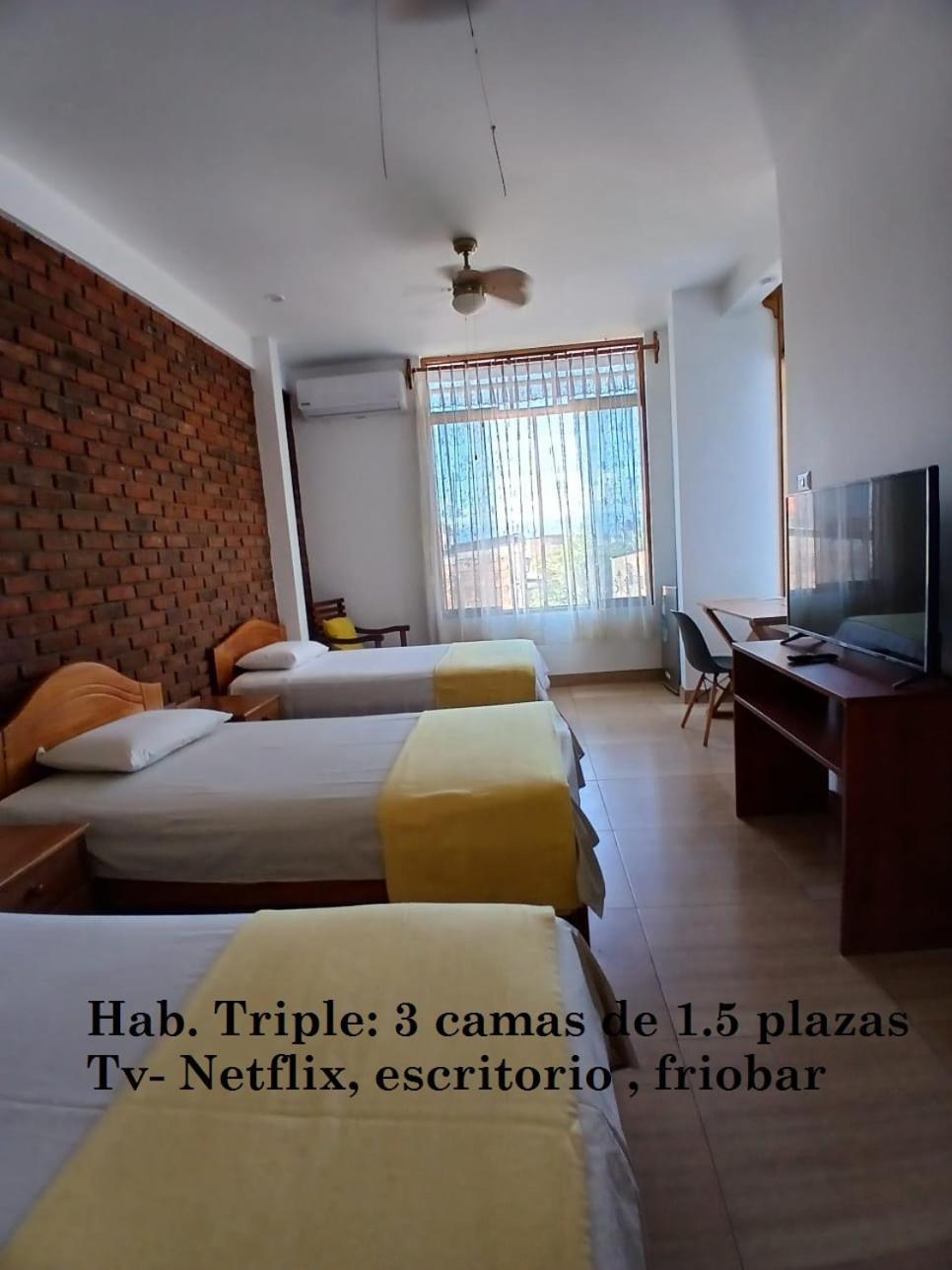 Alojamiento Familiar Custodia Tarapoto Esterno foto