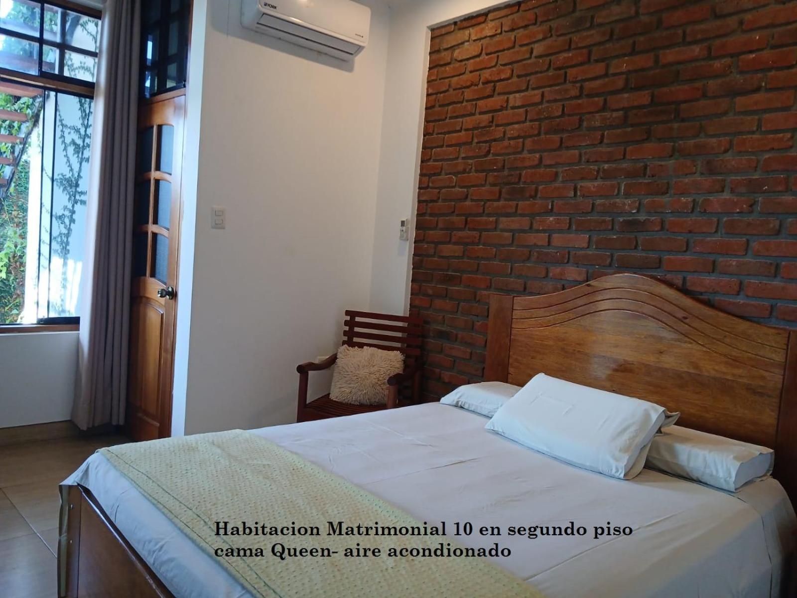 Alojamiento Familiar Custodia Tarapoto Esterno foto