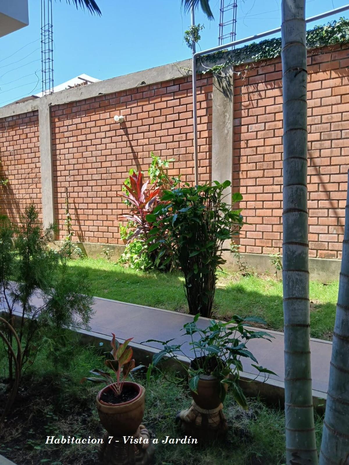 Alojamiento Familiar Custodia Tarapoto Esterno foto